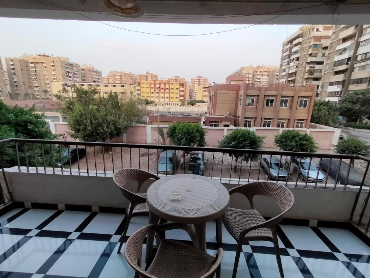 شقه عائليه لوكس بشارع مكرم عبيد 2121 Apartment Cairo
